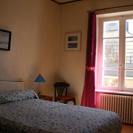 Hôtel Modern Concarneau Quarto foto